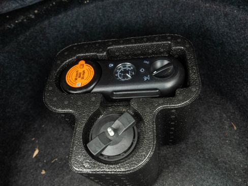 Used 2011 Cadillac CTS image 15