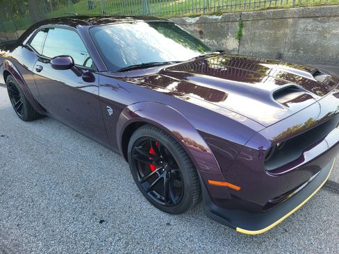 Used 2022 Dodge Challenger SRT Hellcat Widebody Coupe 2D RWD image 2