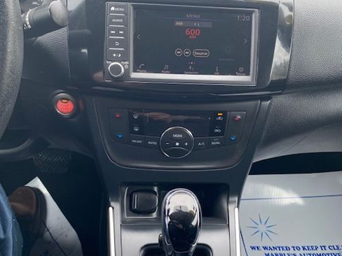 Used 2019 Nissan Sentra SV image 11