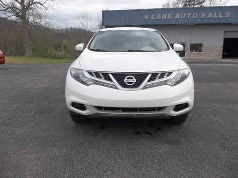 Used 2011 Nissan Murano S image 3