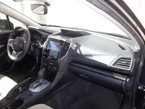 Used 2020 Subaru Impreza 2.0i image 23