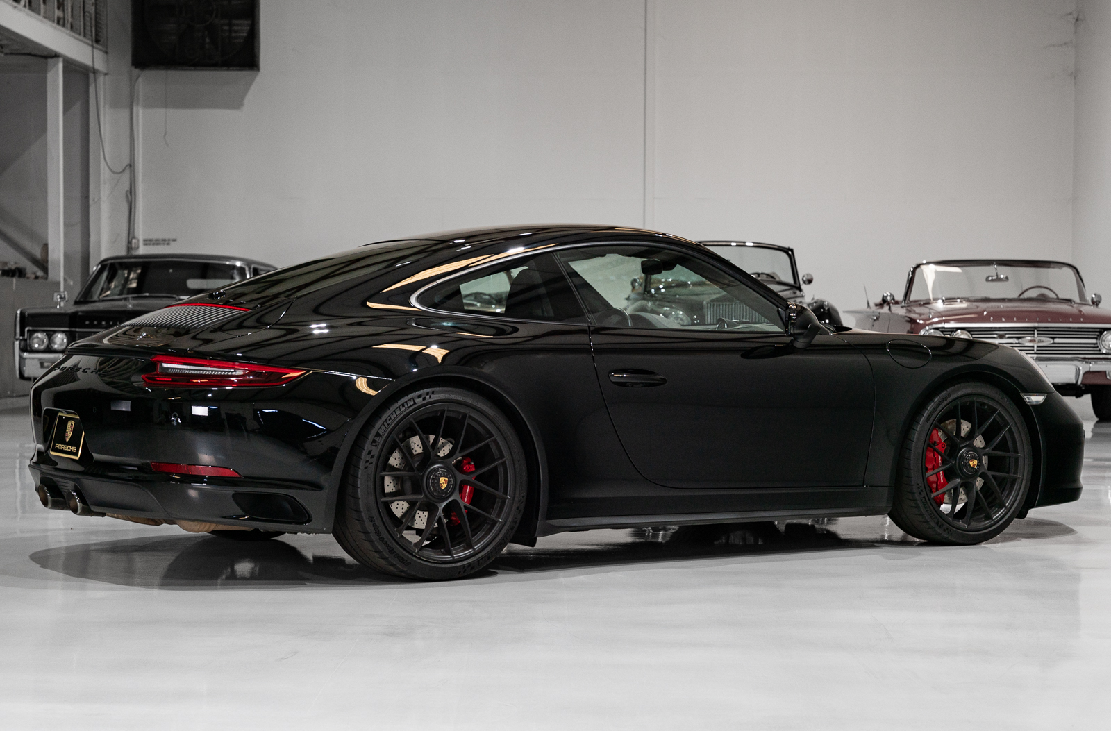 Used 2019 Porsche 911 Carrera GTS Coupe RWD image 5