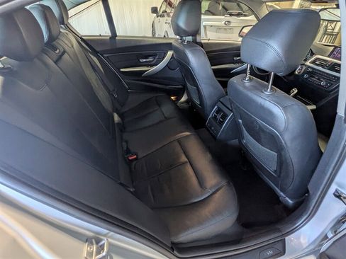 Used 2013 BMW 328i xDrive image 19