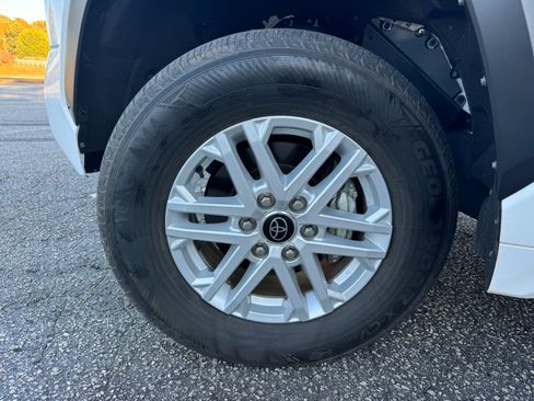 Used 2024 Toyota Tundra SR5 image 22