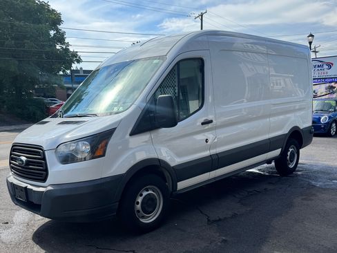 Used 2017 Ford Transit 250 148 Medium Roof RWD image 1