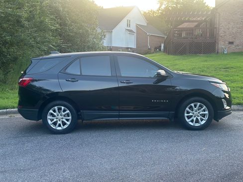 Used 2019 Chevrolet Equinox LS image 64