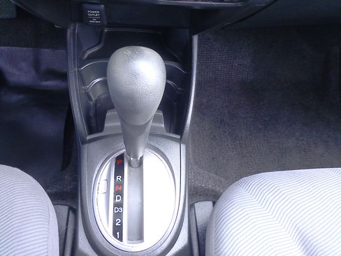 Used 2010 Honda Fit LX image 18