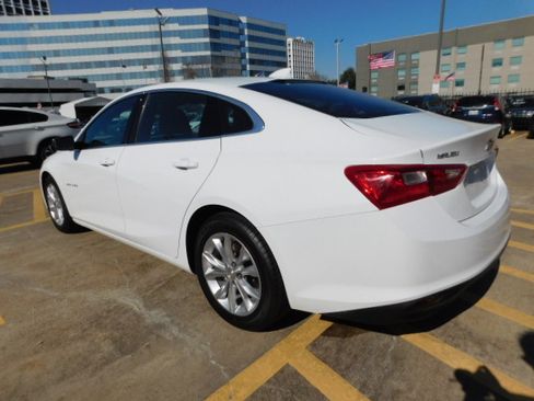 Used 2023 Chevrolet Malibu LT image 4