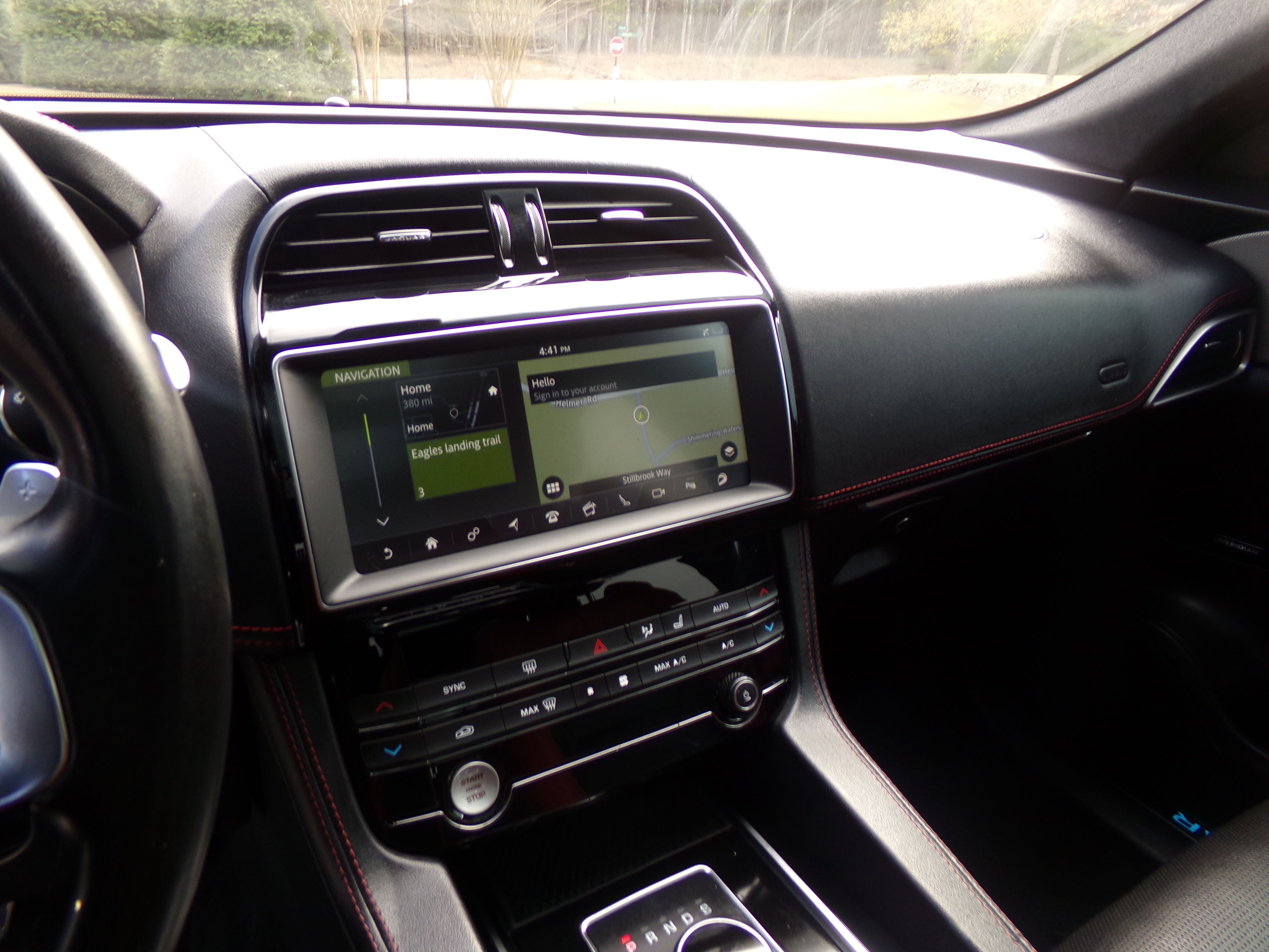 Used 2019 Jaguar F-PACE S AWD/4WD image 11