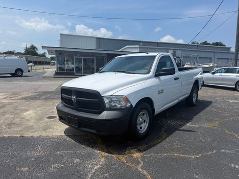 Used 2017 RAM 1500 2WD Regular Cab Tradesman image 3