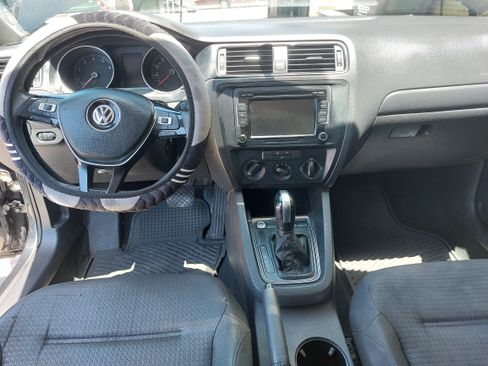 Used 2015 Volkswagen Jetta S image 13