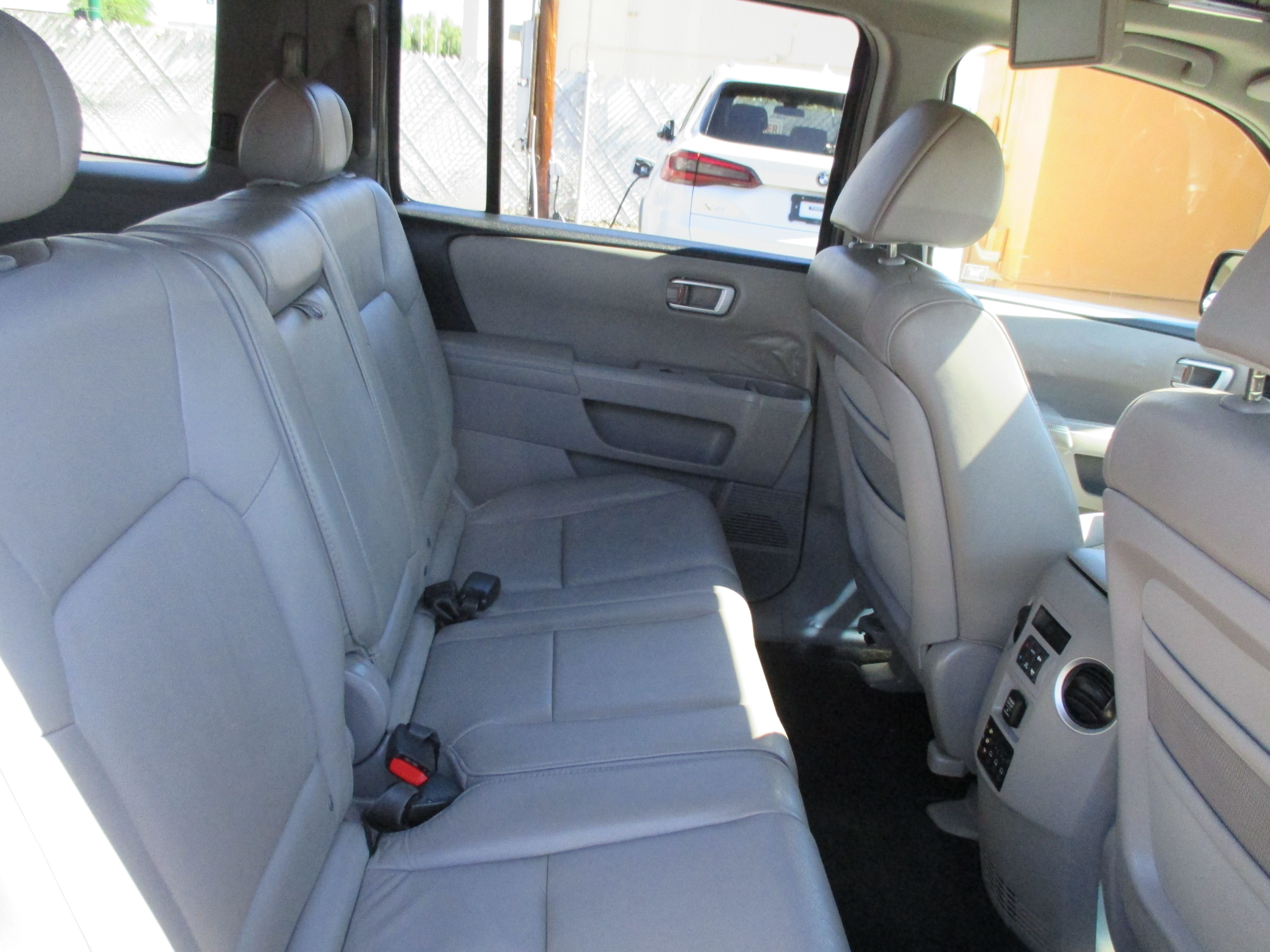 Used 2010 Honda Pilot 4WD EX-L w/ RES image 14