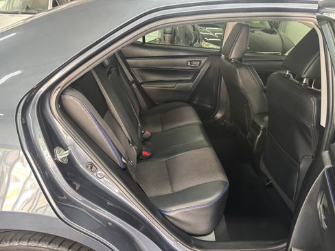 Used 2018 Toyota Corolla SE image 16