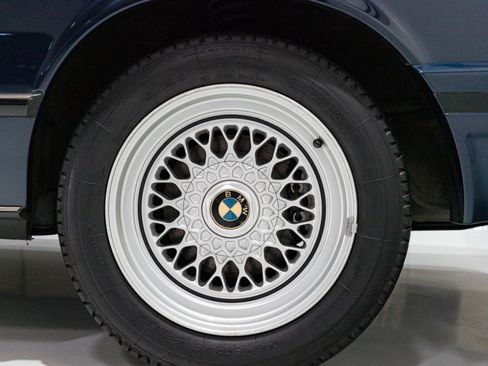 Used 1988 BMW M6 image 12