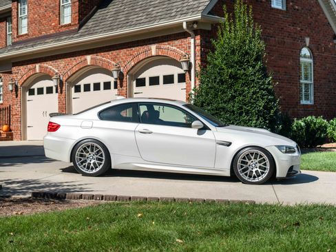 Used 2013 BMW M3 Coupe RWD image 3