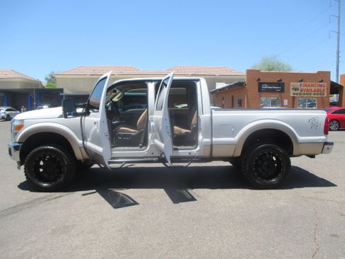 Used 2012 Ford F350 4x4 Crew Cab Super Duty image 4