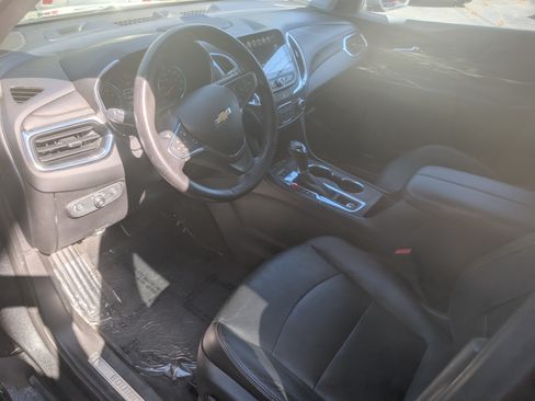 Used 2018 Chevrolet Equinox Premier image 7