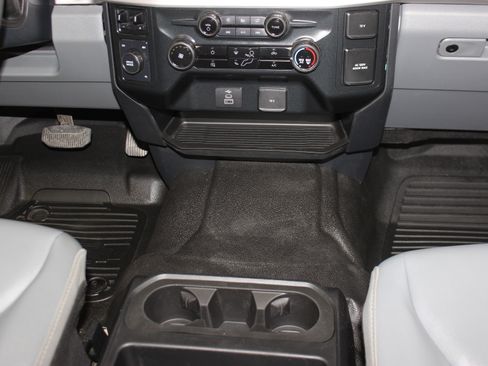 Used 2023 Ford F450 XL image 31