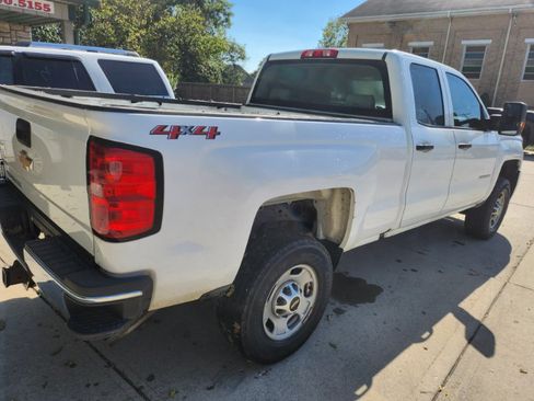 Used 2018 Chevrolet Silverado 2500 W/T image 6