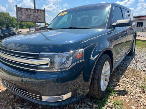 Used 2016 Ford Flex SE image 3