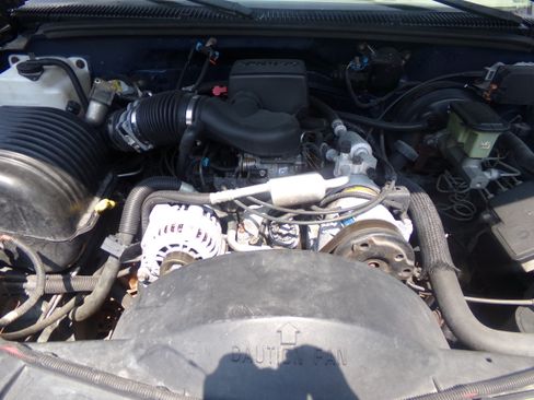 Used 1997 GMC Yukon 4WD 4-Door image 14