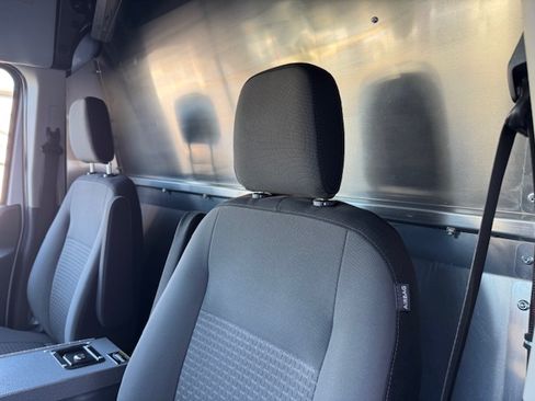 Used 2020 Ford Transit 350 image 19