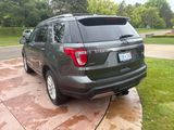 Used 2019 Ford Explorer XLT image 4