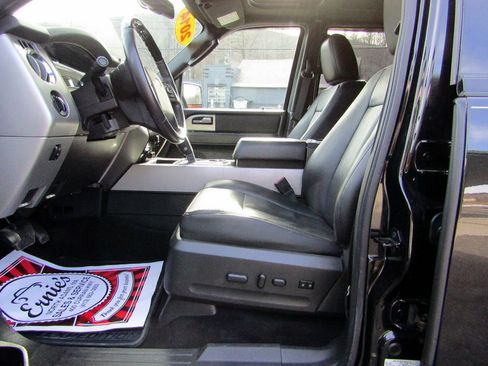 Used 2014 Ford Expedition EL Limited image 17