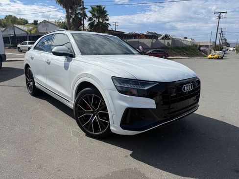 Used 2020 Audi Q8 Premium Plus w/ S Line AWD/4WD image 4