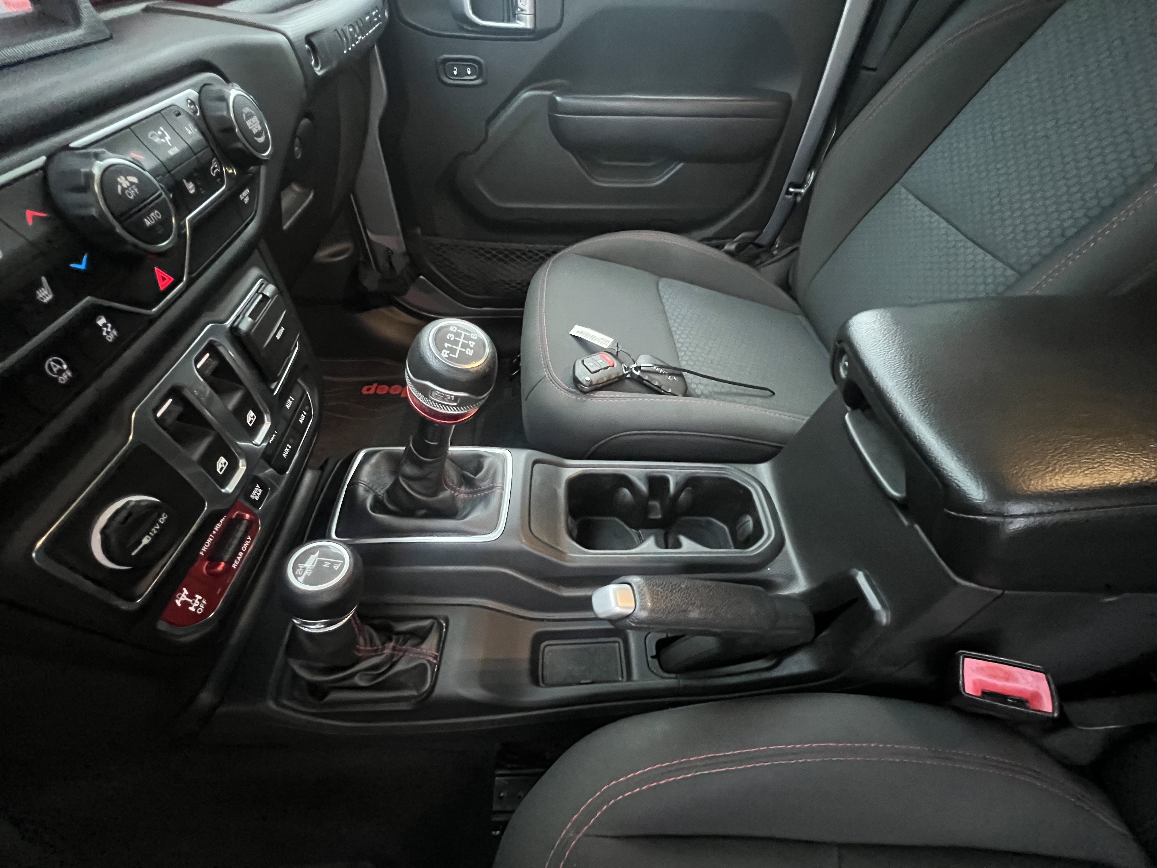 Used 2019 Jeep Wrangler 4WD Rubicon image 9