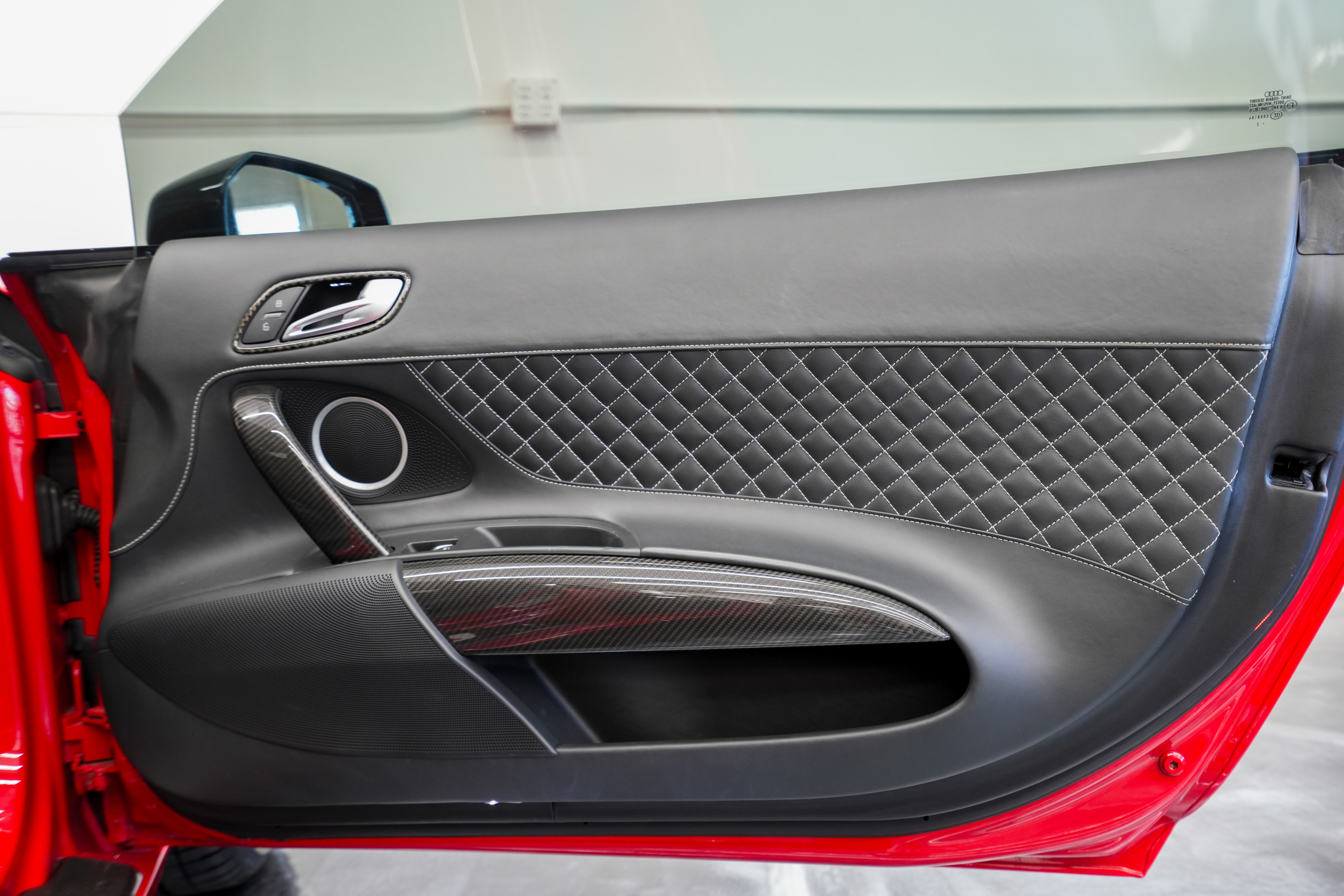 Used 2014 Audi R8 V10 plus Coupe AWD/4WD image 44