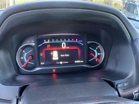 Used 2019 Honda Pilot Touring image 15