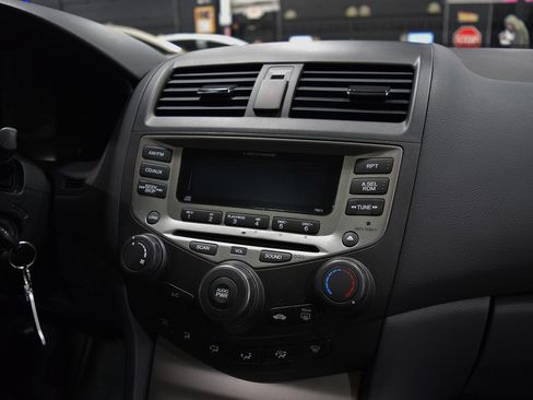 Used 2007 Honda Accord EX image 26