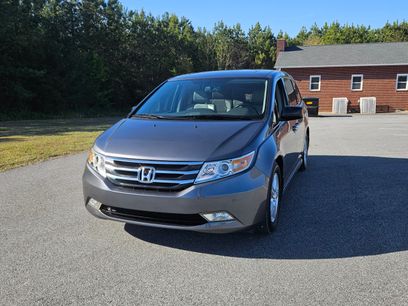 Used 2013 Honda Odyssey Touring