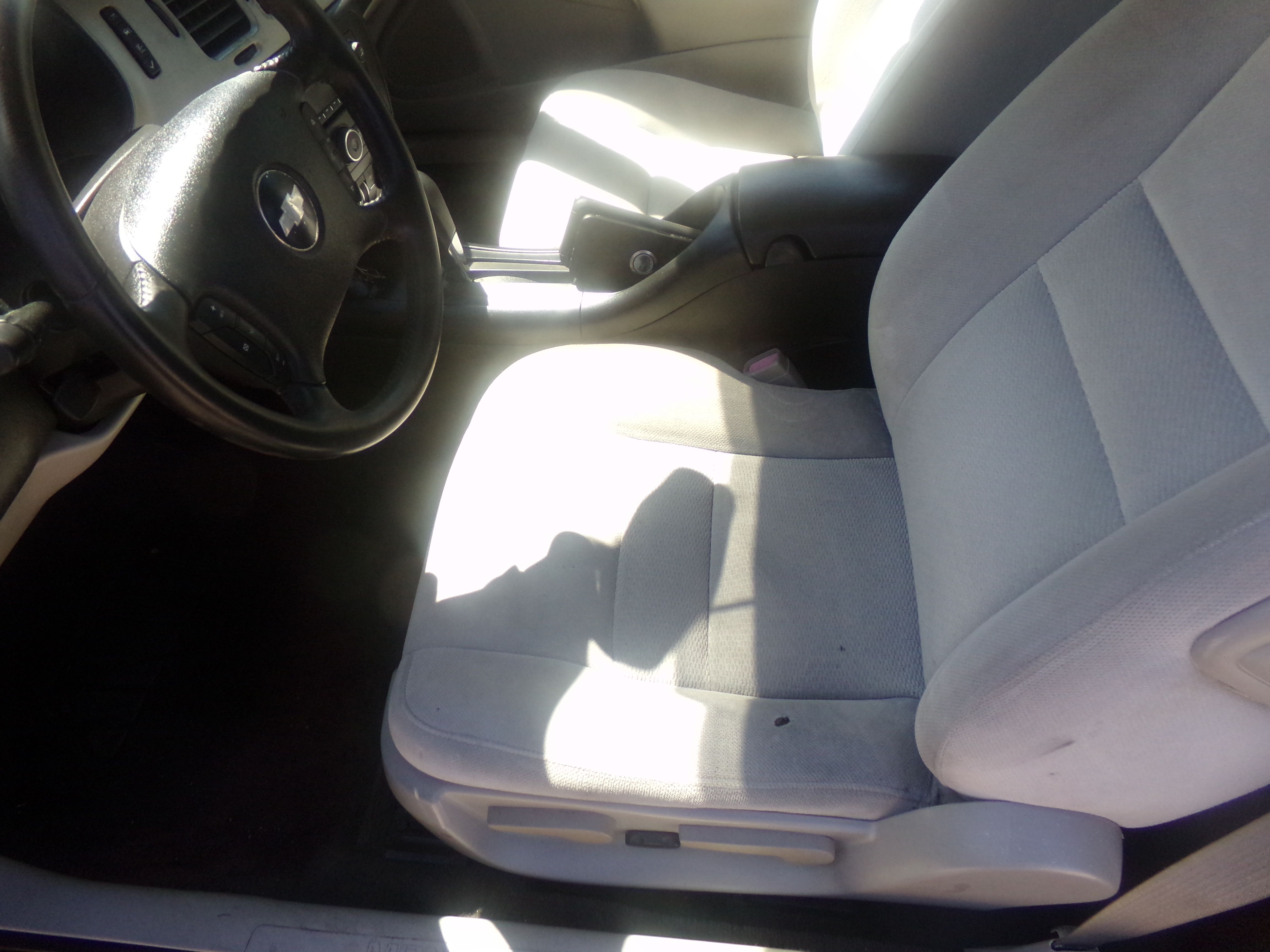 Used 2007 Chevrolet Monte Carlo LT FWD image 10