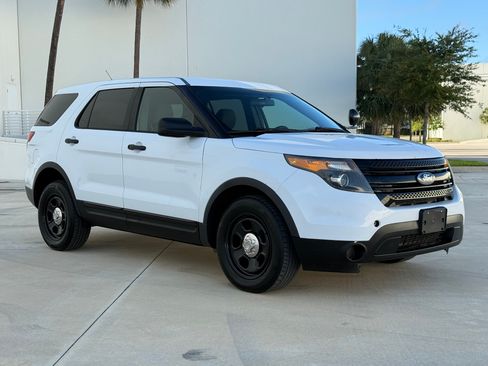 Used 2013 Ford Explorer image 7