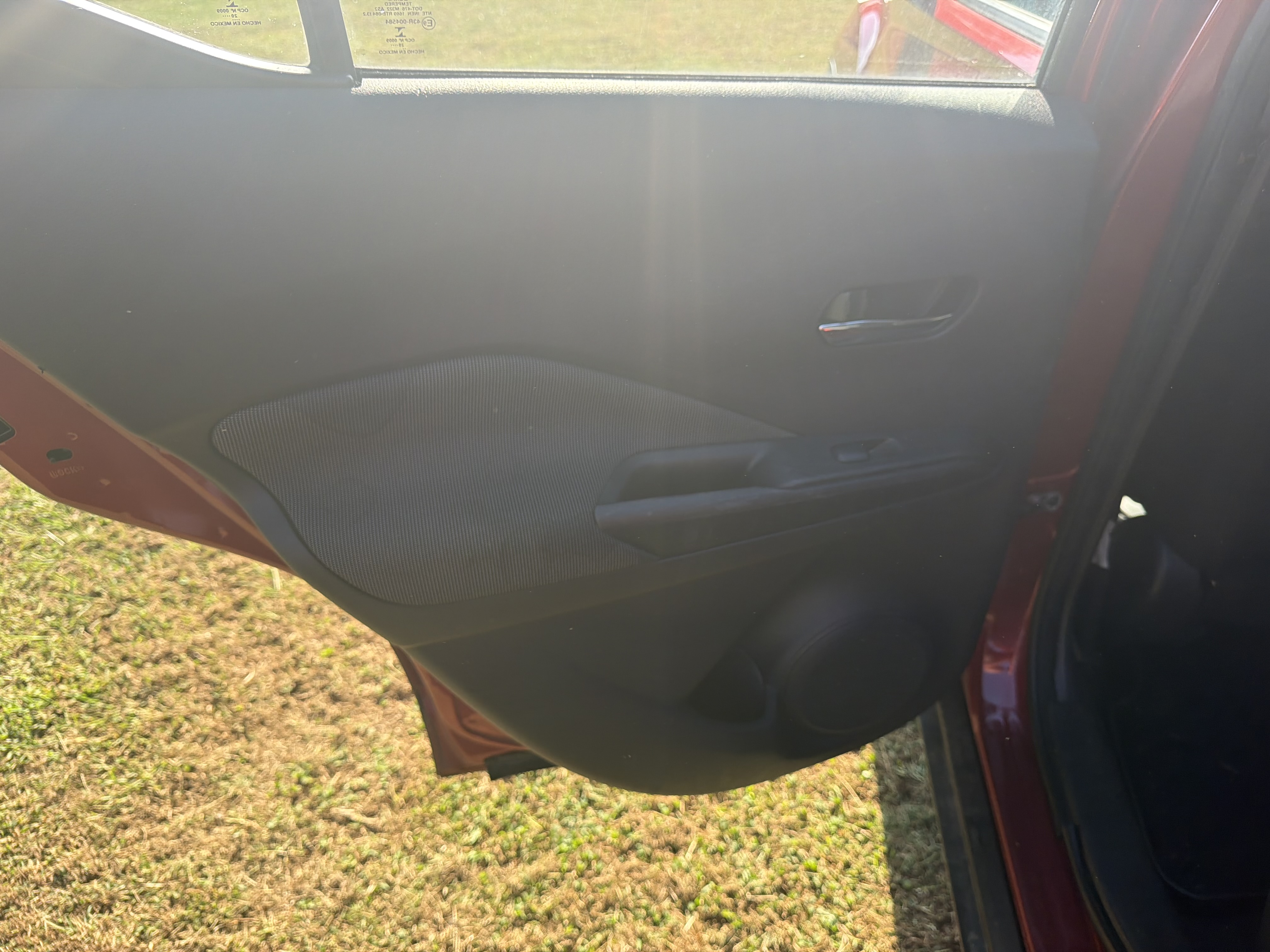 Used 2020 Nissan Kicks SV FWD image 46