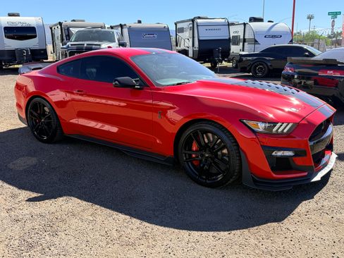 Used 2021 Ford Mustang Shelby GT500 image 4