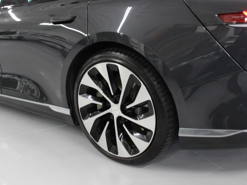 Used 2023 Lucid Air Grand Touring image 13