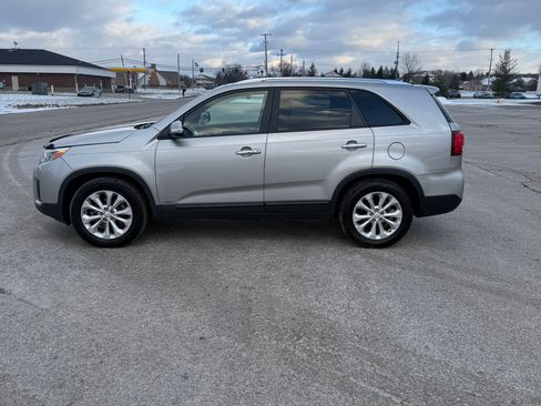 Used 2015 Kia Sorento EX image 6