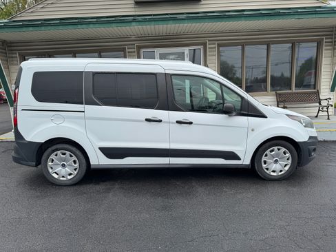 Used 2017 Ford Transit Connect XL Long Wheel Base Wagon FWD image 1