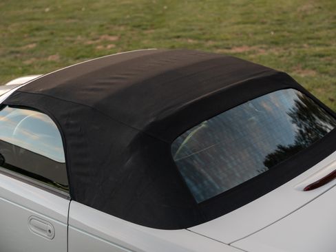 Used 2003 Ford Thunderbird image 35