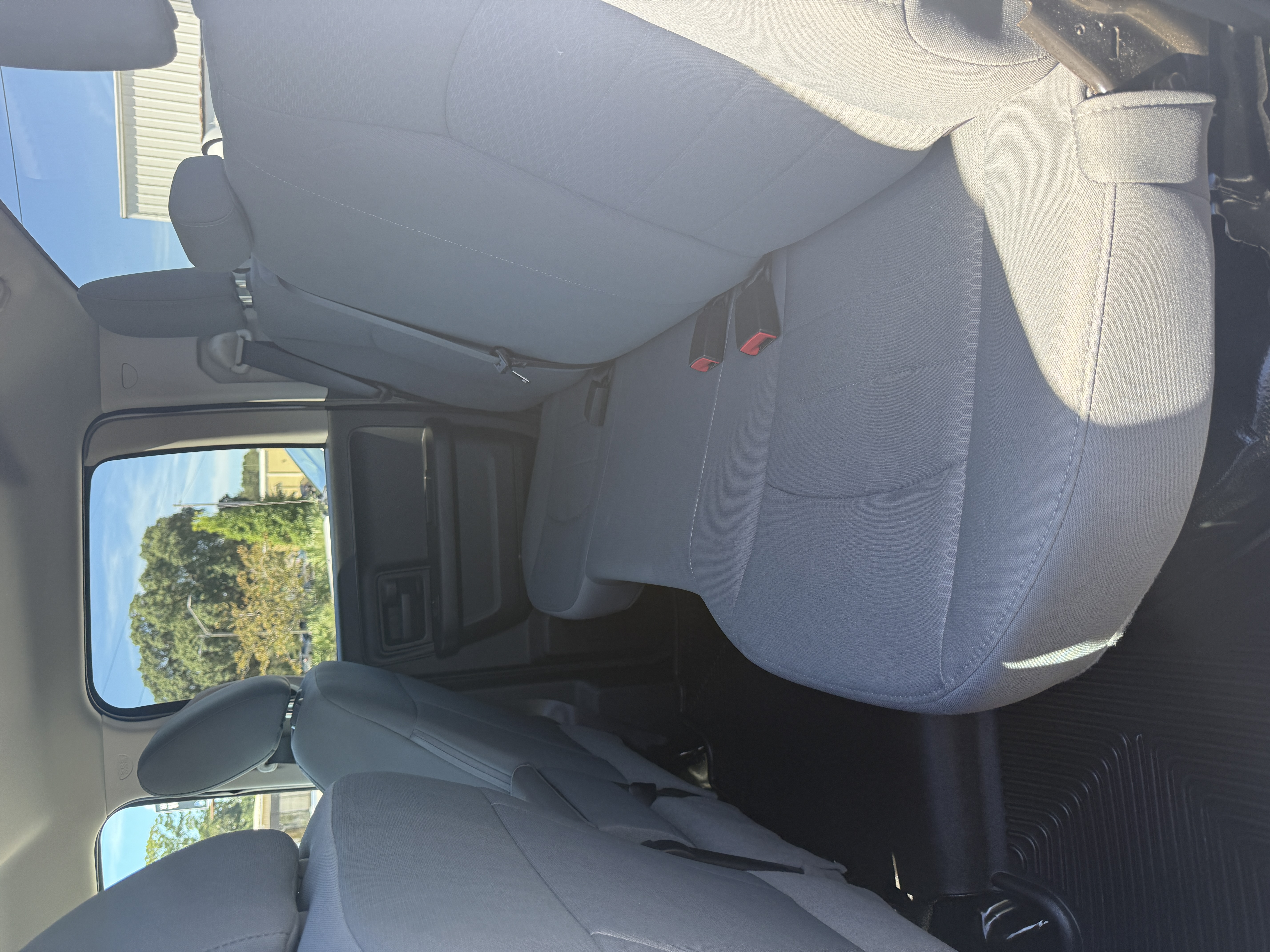 Used 2017 RAM 1500 2WD Quad Cab ST image 17