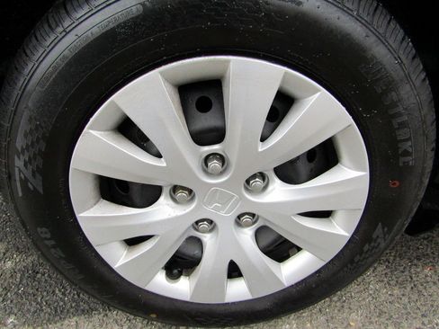 Used 2012 Honda Civic LX image 9