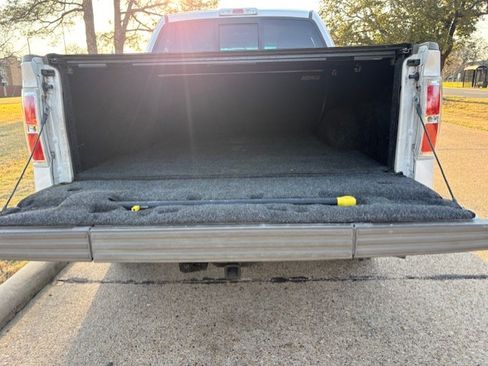 Used 2014 Ford F150 King Ranch image 9