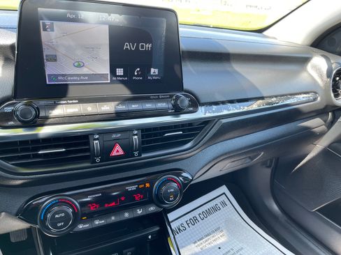 Used 2019 Kia Forte EX image 10