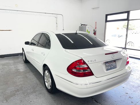 Used 2003 Mercedes-Benz E 320 image 6