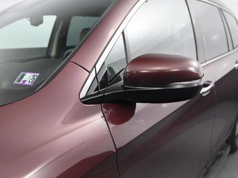 Used 2016 Honda Pilot Touring image 10
