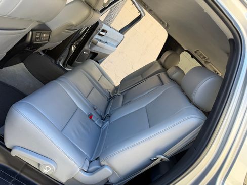 Used 2011 Toyota Sequoia Limited image 25
