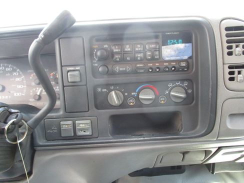 Used 1998 GMC Sierra 2500 Classic SL image 34